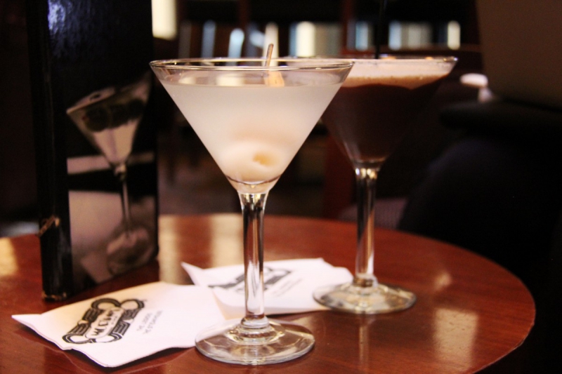 brasserie-SIGALE-min_martini_bar_lychee_chocolate_alcohol_liquor_happy_hour_happy-910161